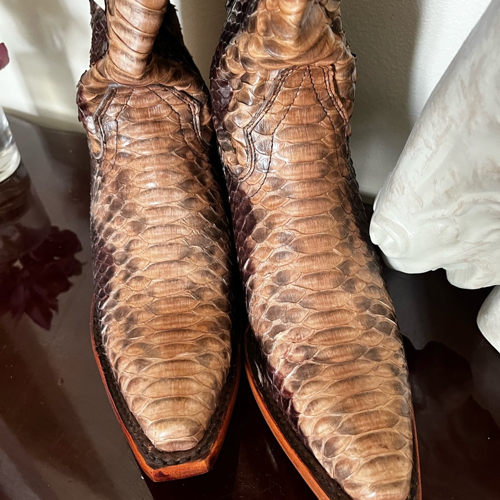 Idyllwind Brown Textured Western Cowboy Boots - Picture 3 of 6